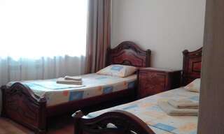 Гостиница Континент Лазаревское Стандартный двухместный номер с 1 кроватью или 2 отдельными кроватями-5
